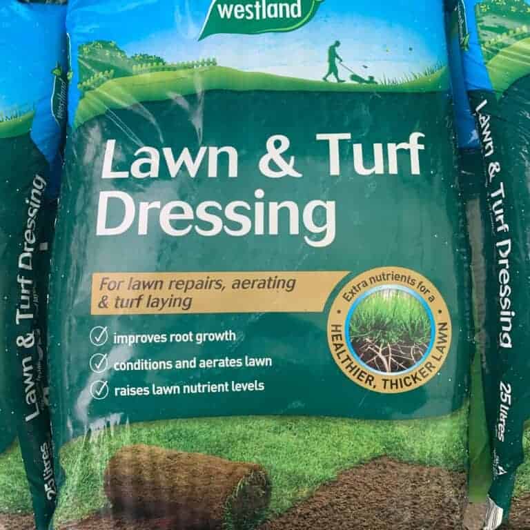 Westland Lawn And Turf Dressing 25ltr Eden Park Garden Centre